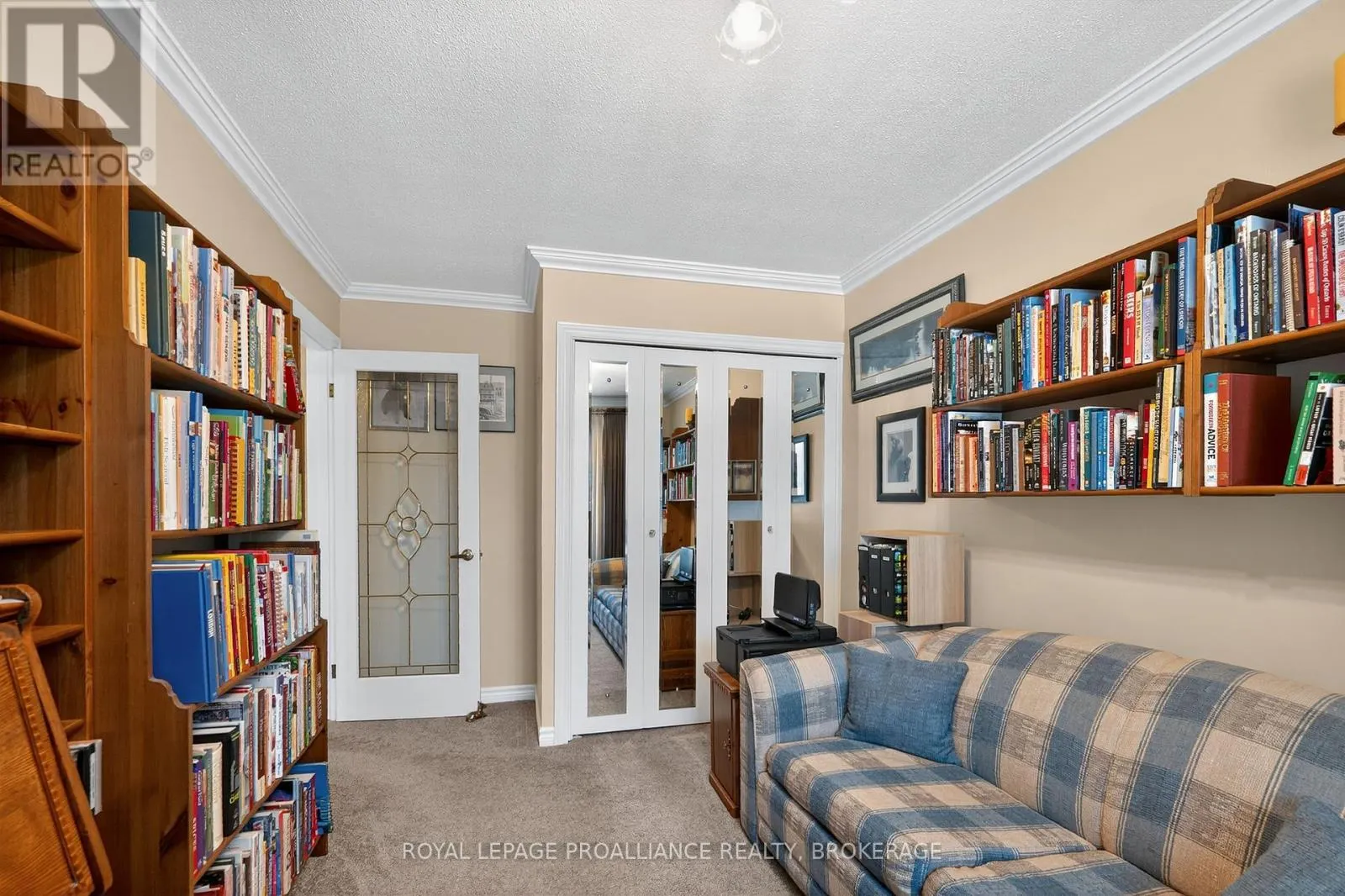 862 BERWICK PLACE