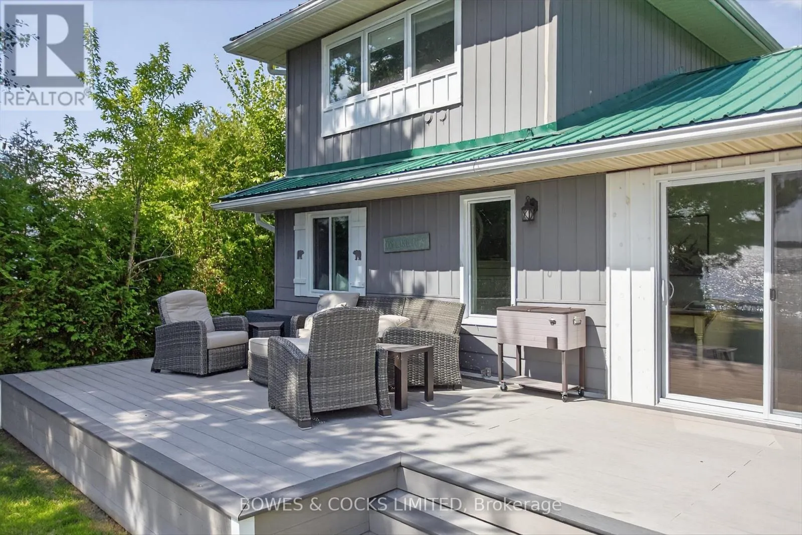 32 STURGEON GLEN ROAD