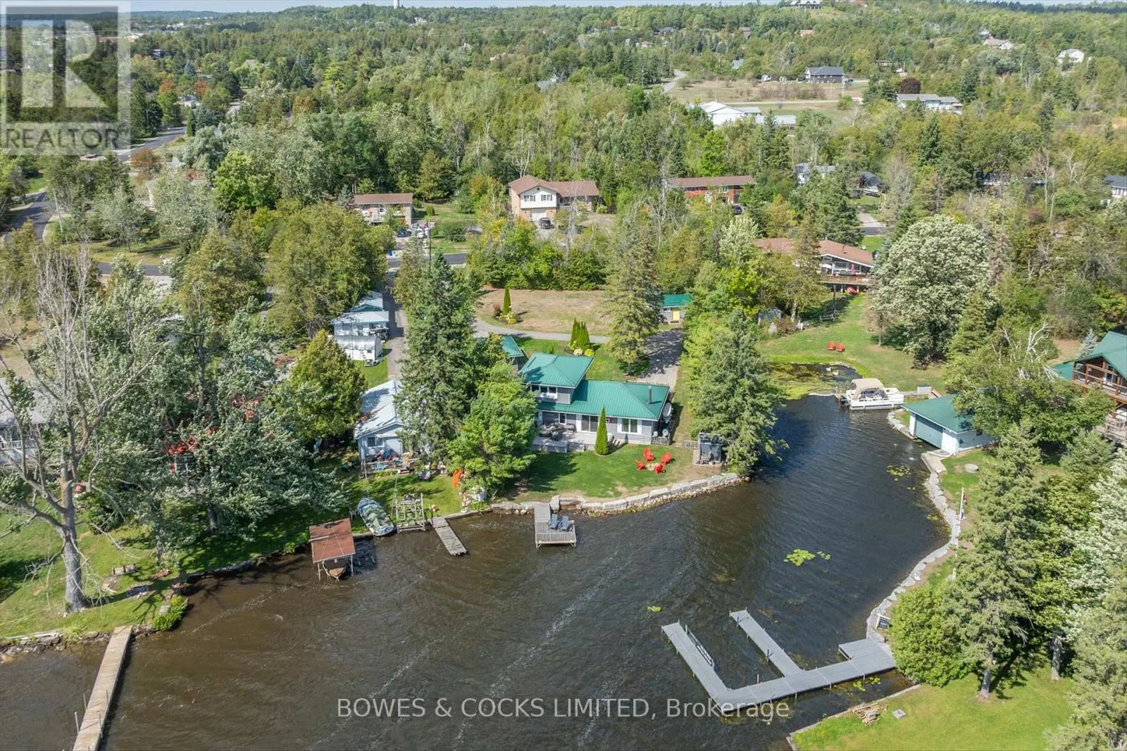 32 STURGEON GLEN ROAD
