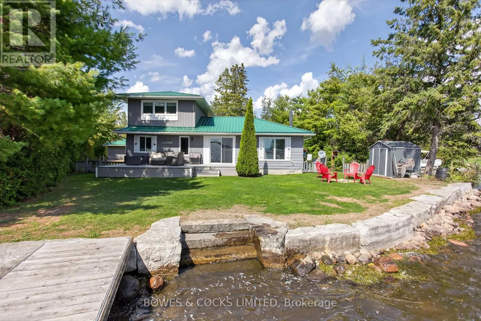 32 STURGEON GLEN ROAD