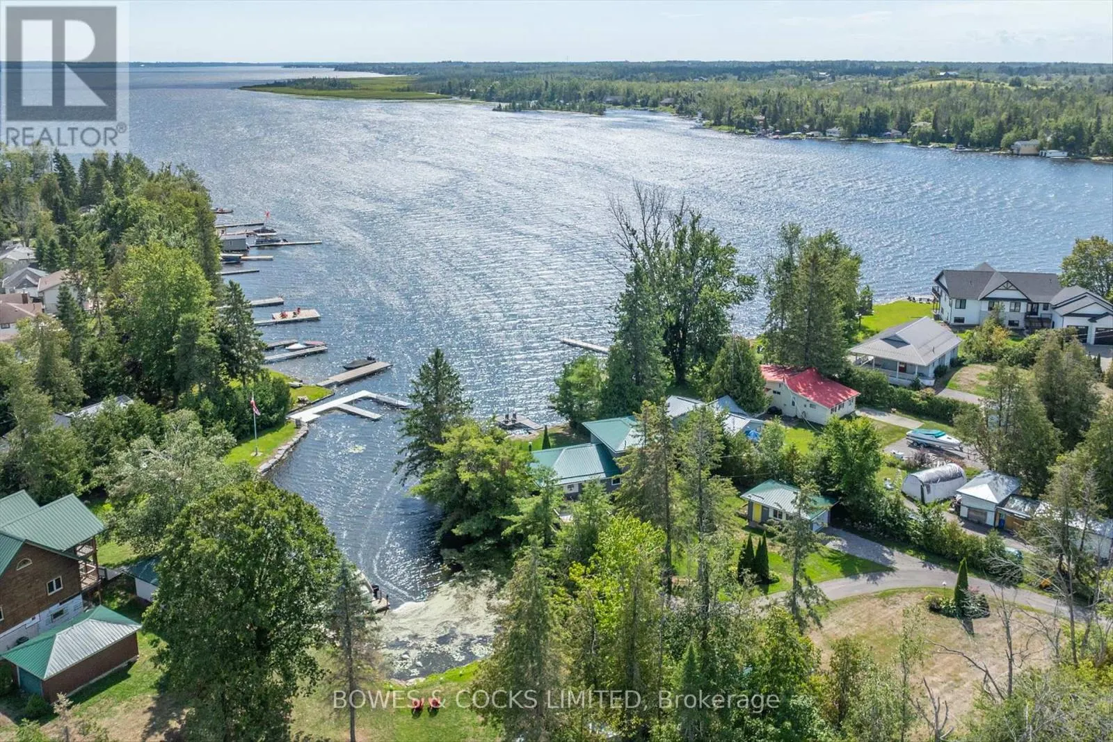 32 STURGEON GLEN ROAD