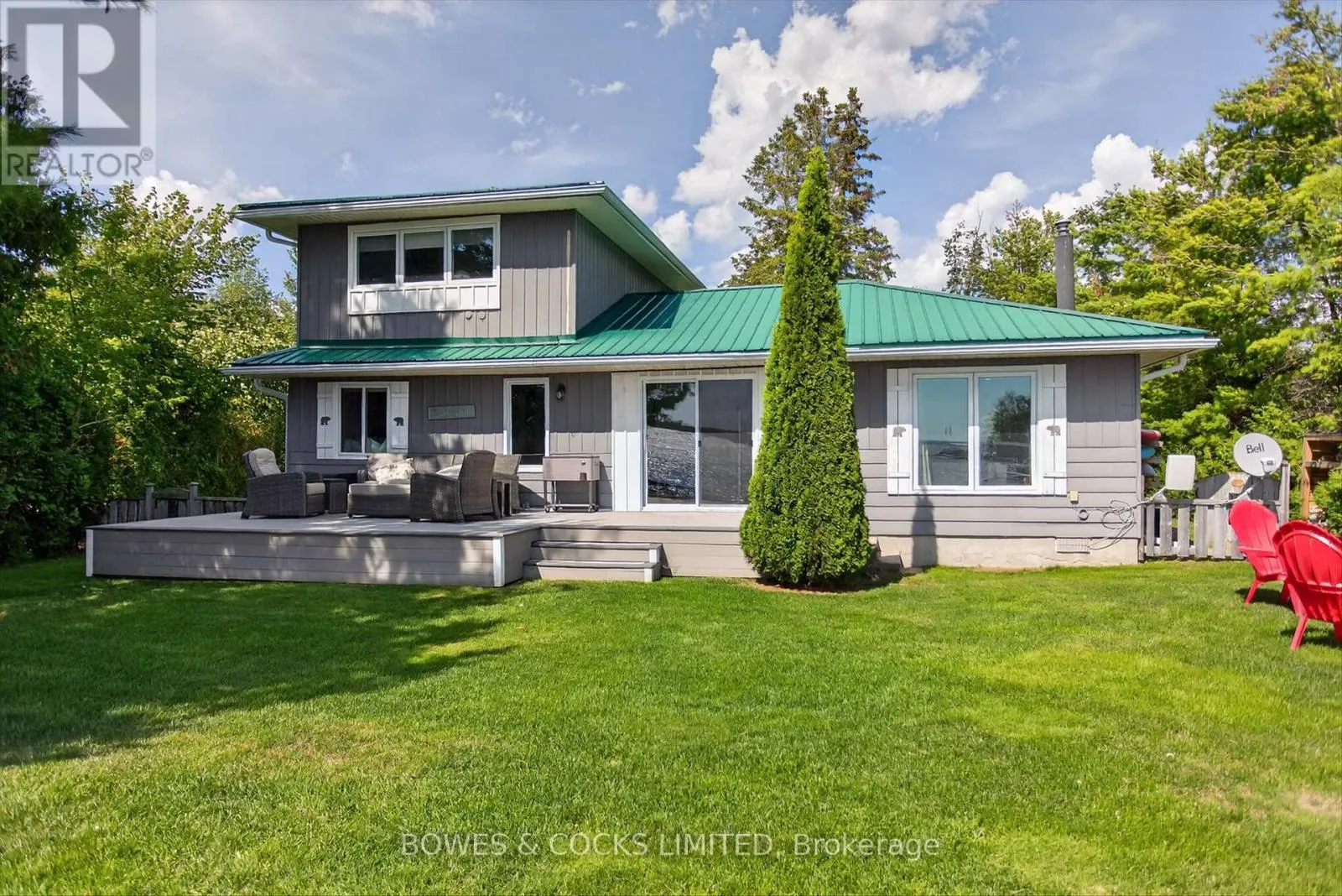32 STURGEON GLEN ROAD
