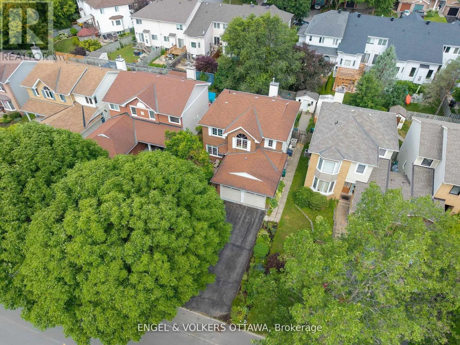 51 EMERALD MEADOWS DRIVE