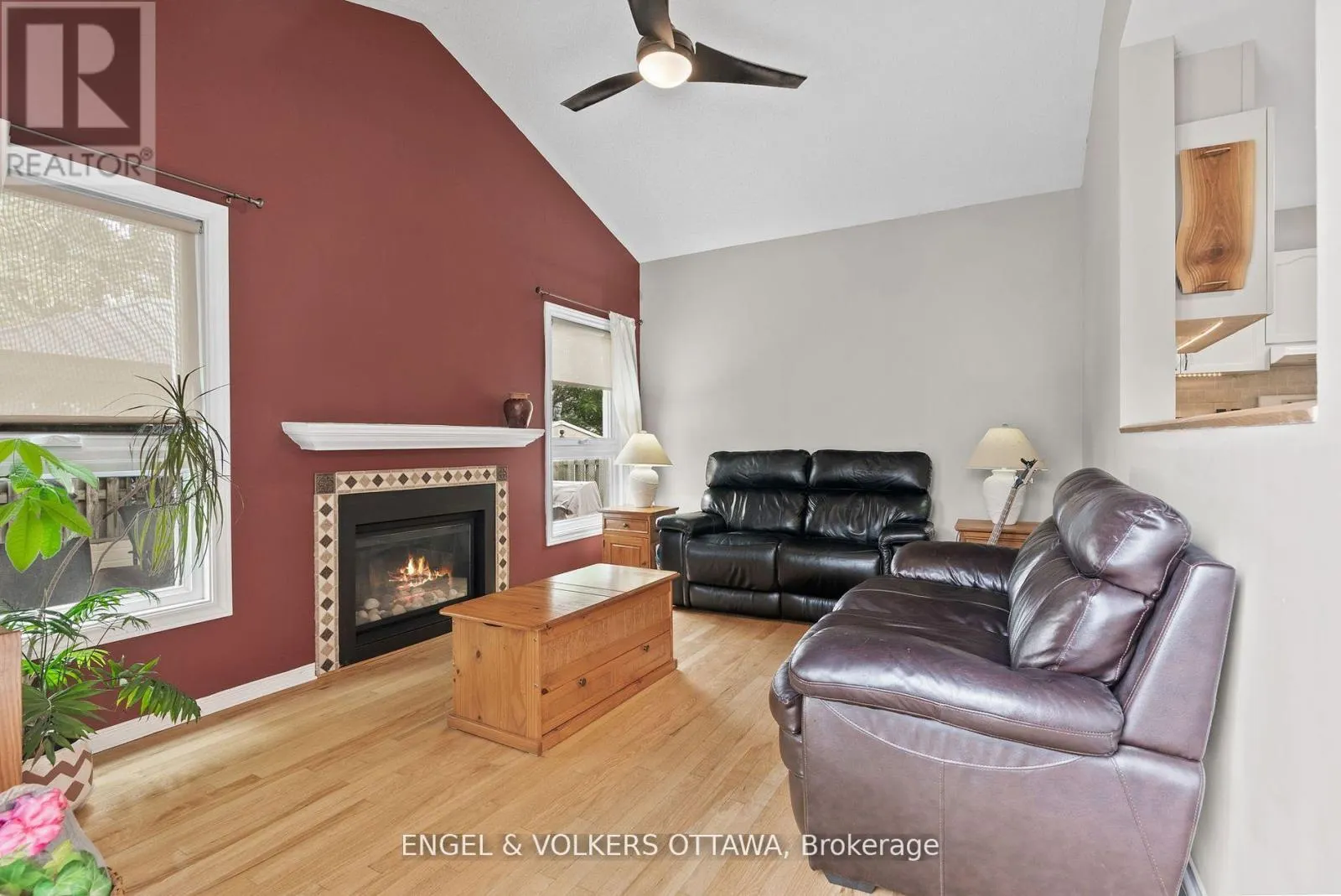 51 EMERALD MEADOWS DRIVE