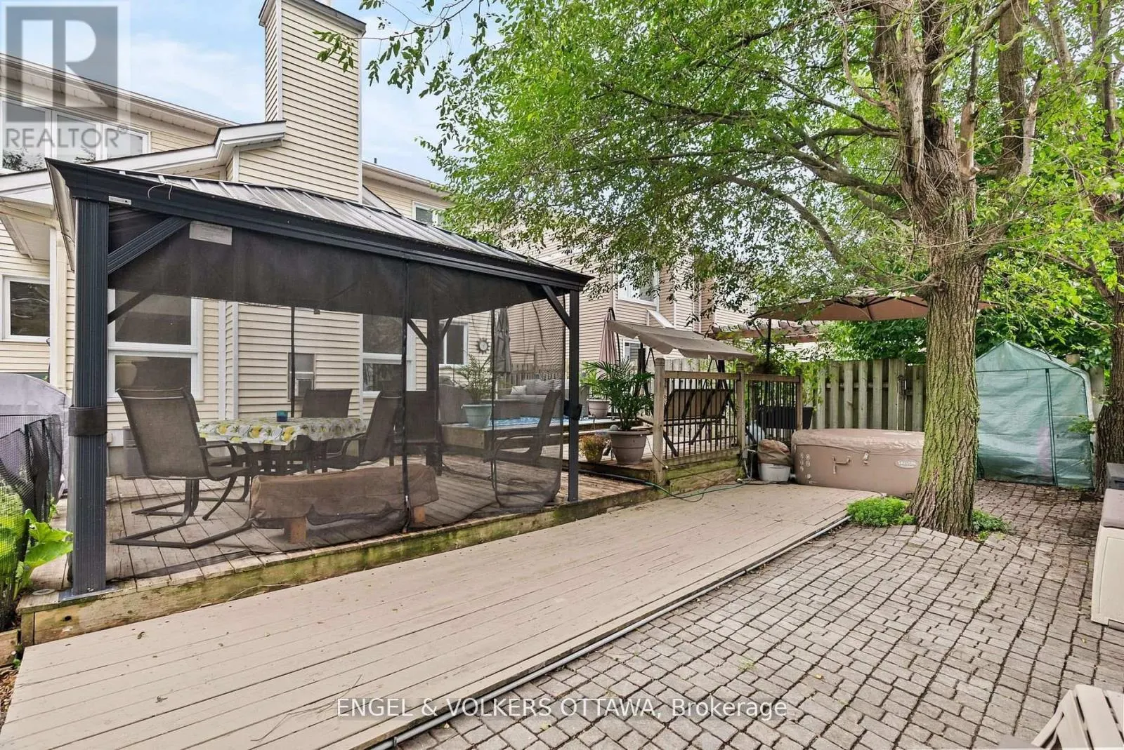 51 EMERALD MEADOWS DRIVE