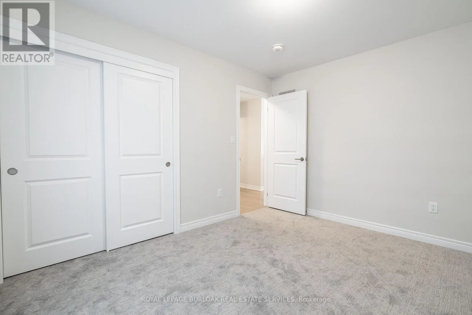 127 STARFIRE CRESCENT