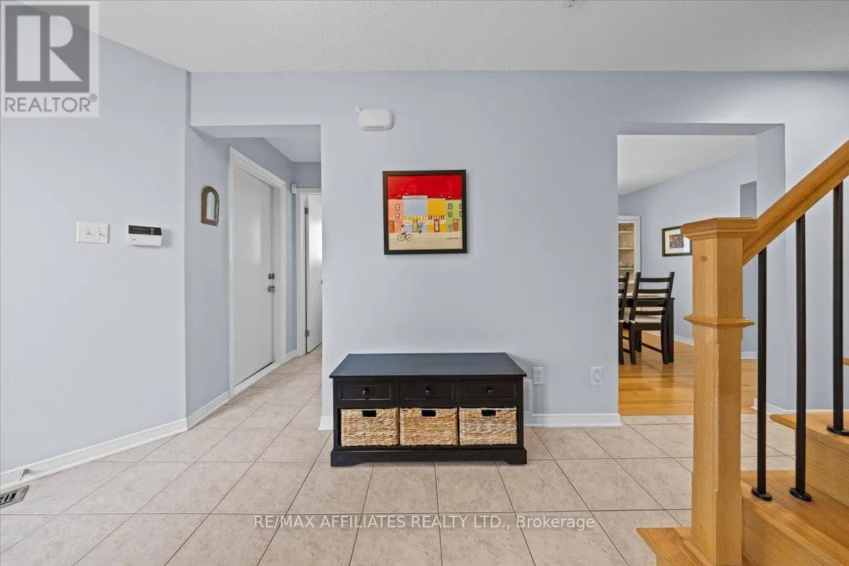 605 FALWYN CRESCENT