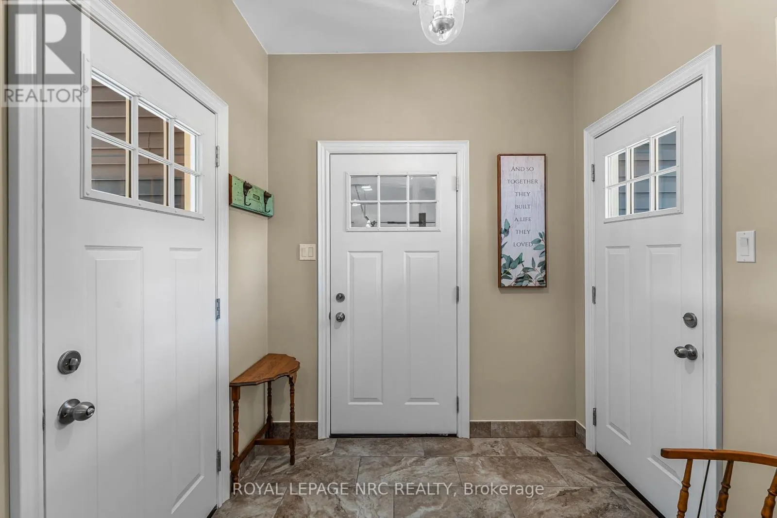 880 EDGEMERE ROAD