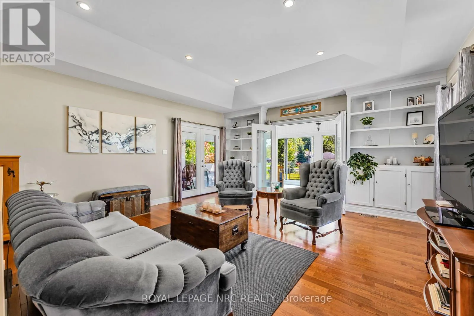 880 EDGEMERE ROAD