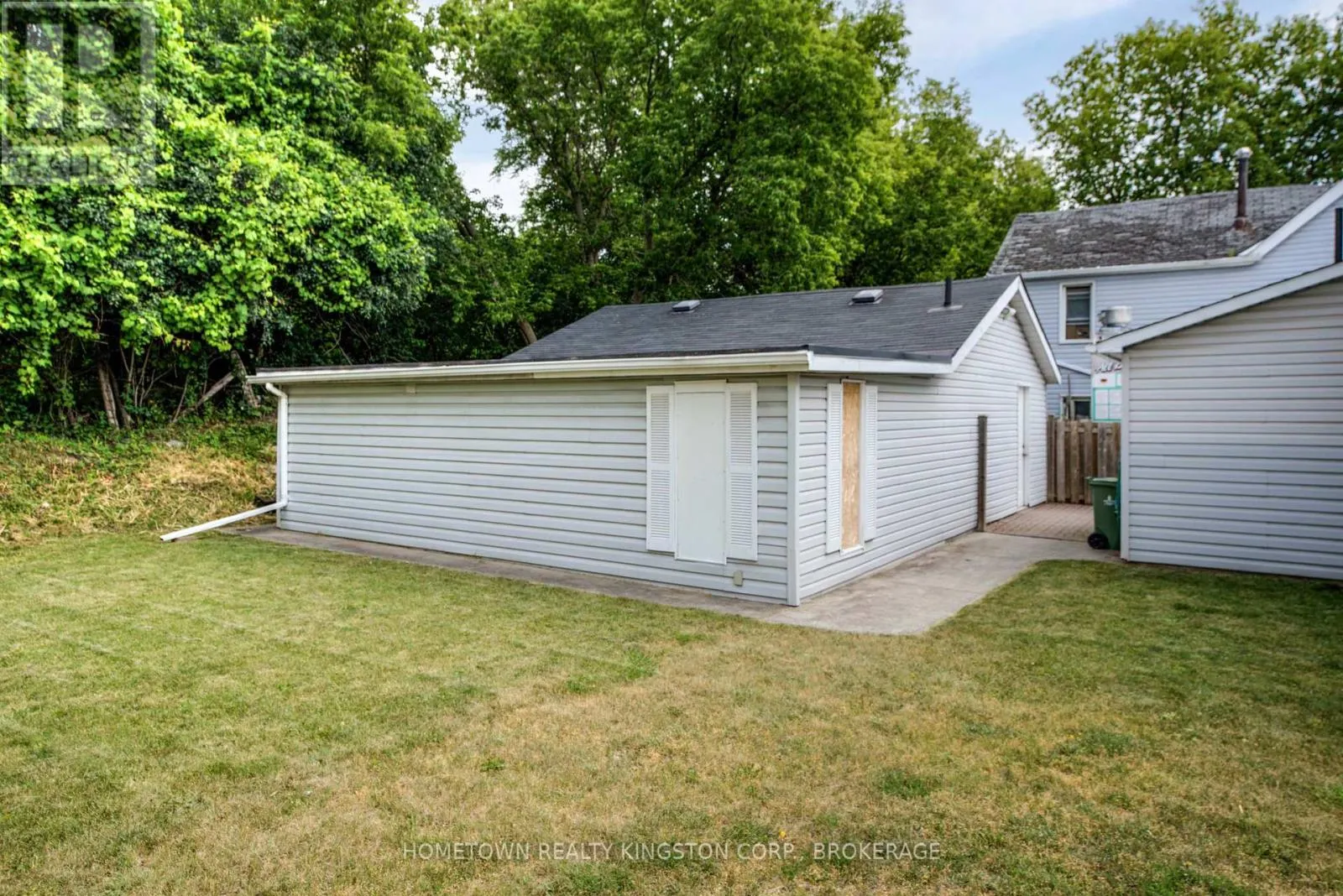41 HICKSON AVENUE