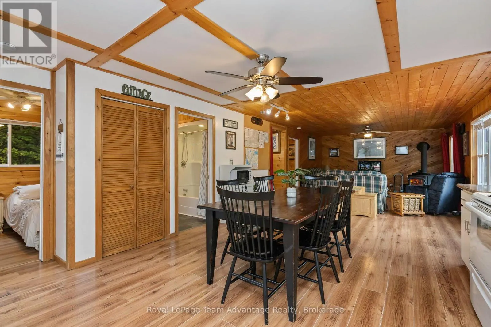 79 MCKELLAR LAKE ROAD