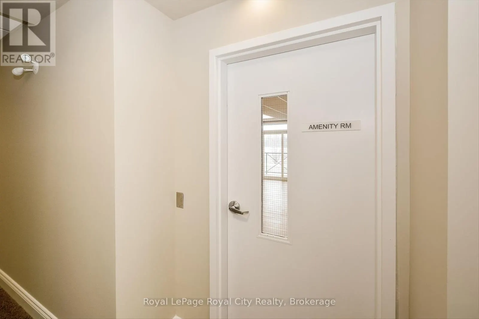 403 - 2 COLONIAL DRIVE, #403