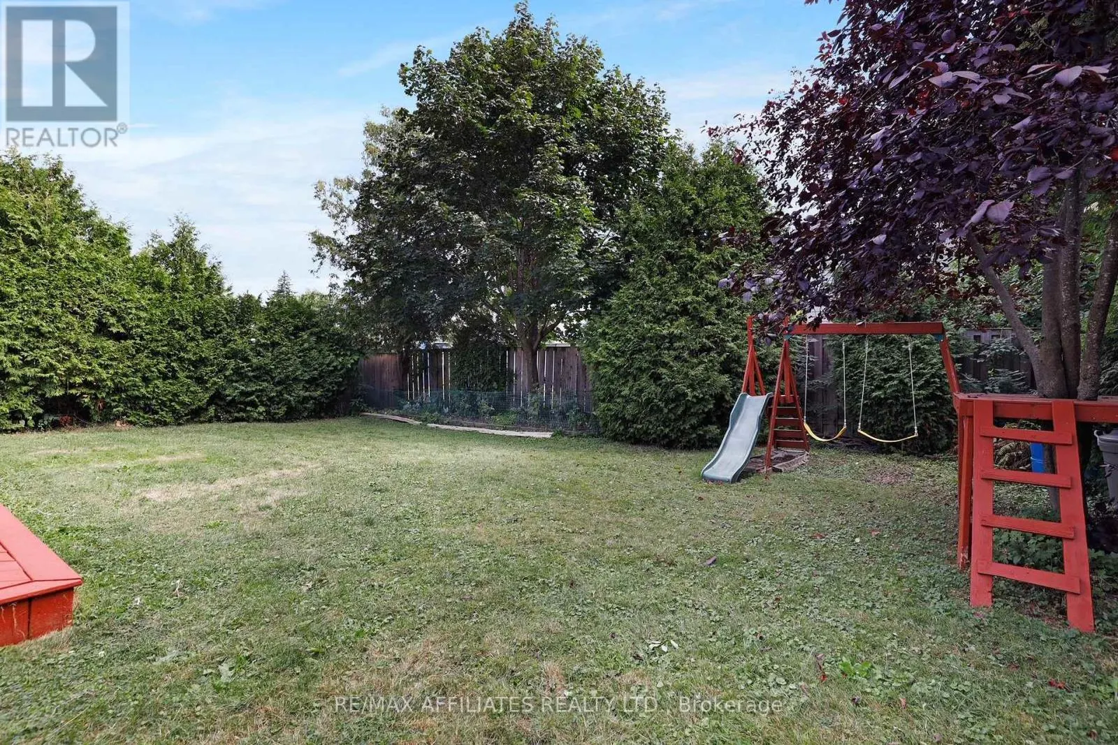 2347 BRIAR HILL DRIVE