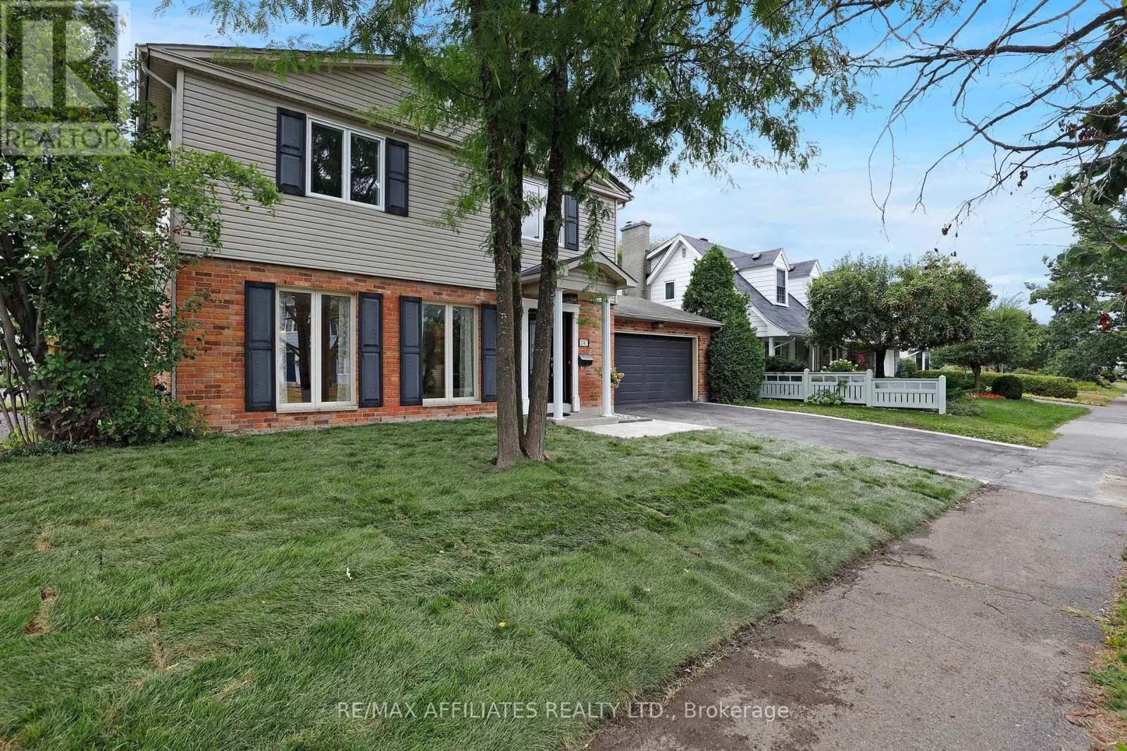 2347 BRIAR HILL DRIVE