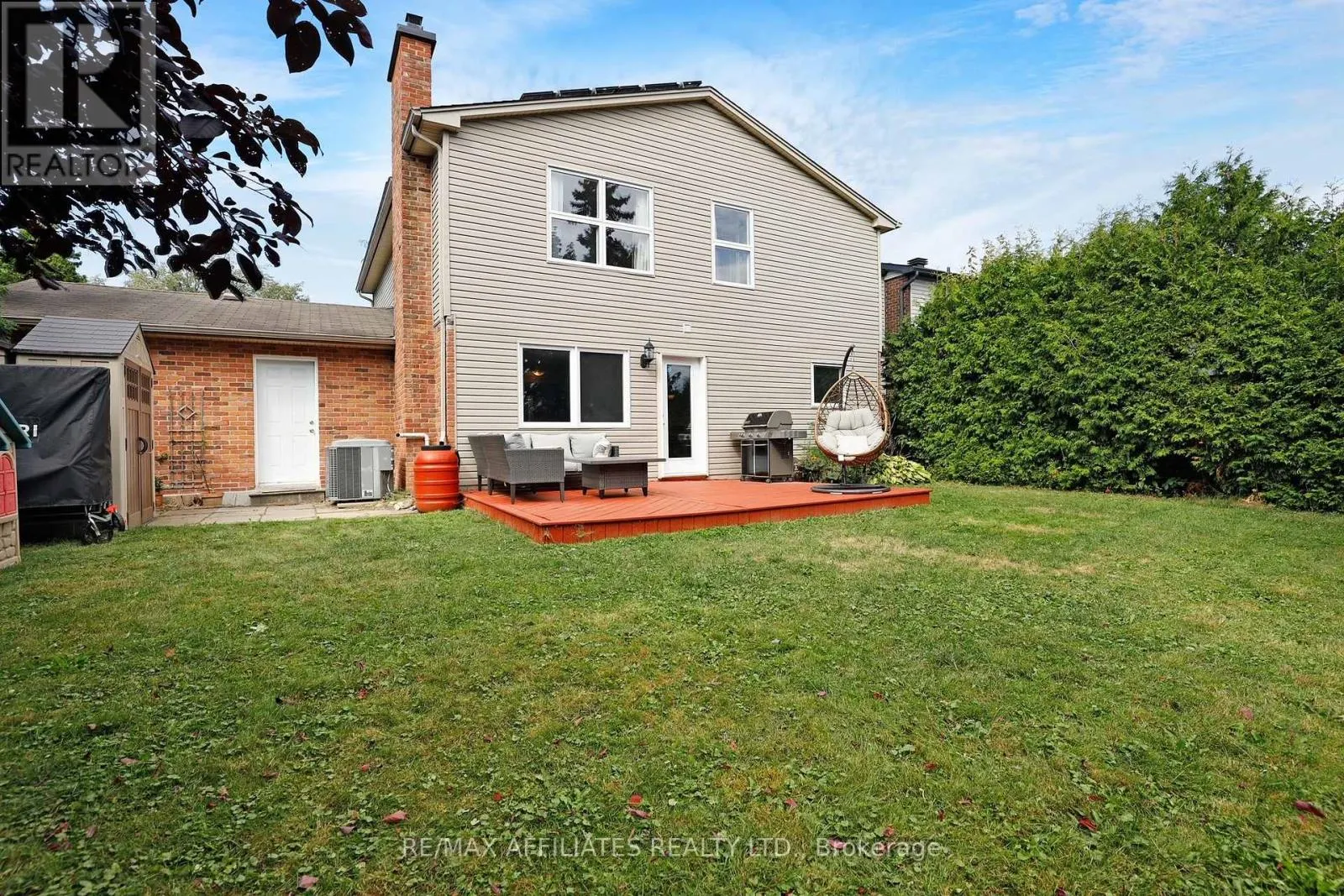 2347 BRIAR HILL DRIVE
