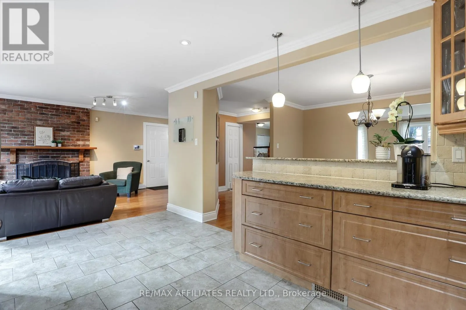 2347 BRIAR HILL DRIVE