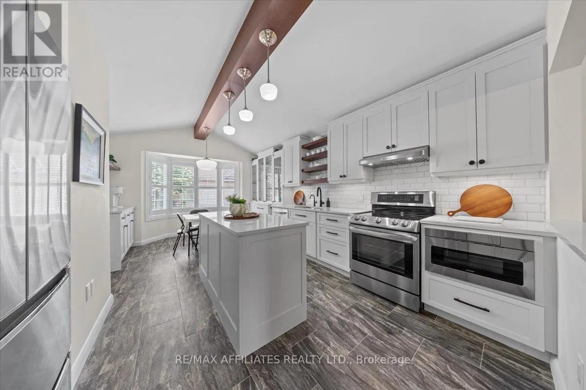 - - 1244 FOXBOROUGH PRIVATE E