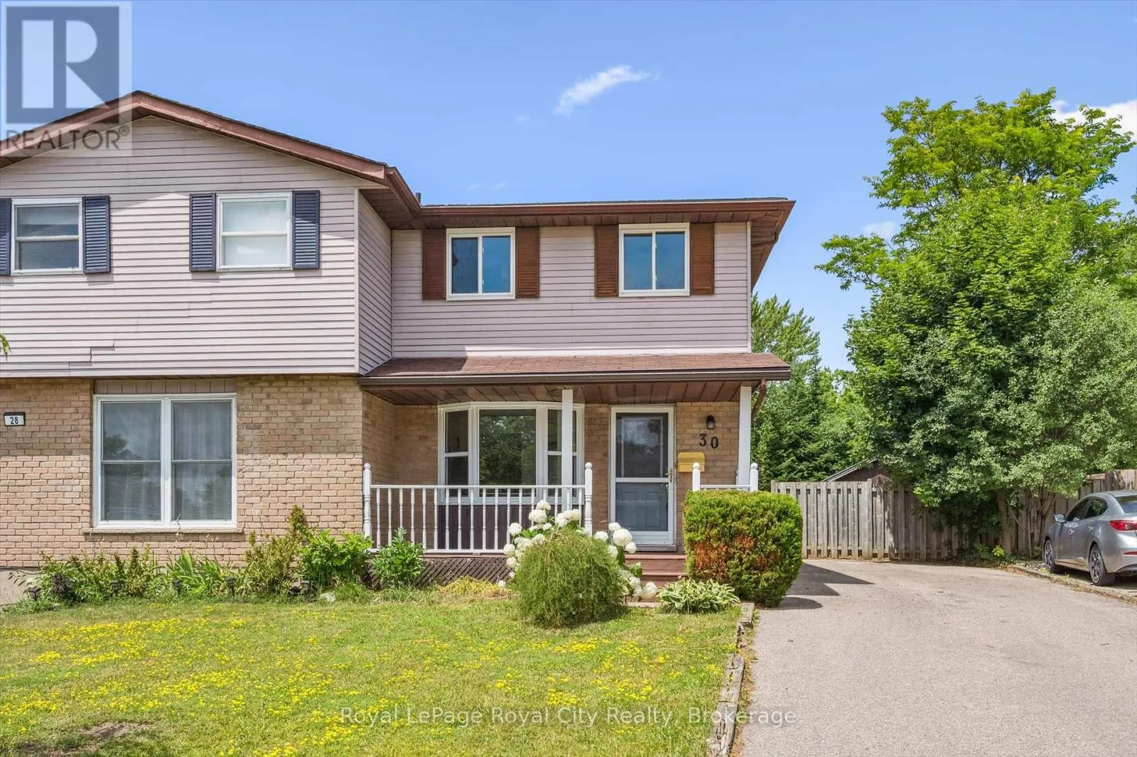 30 LEACOCK AVENUE