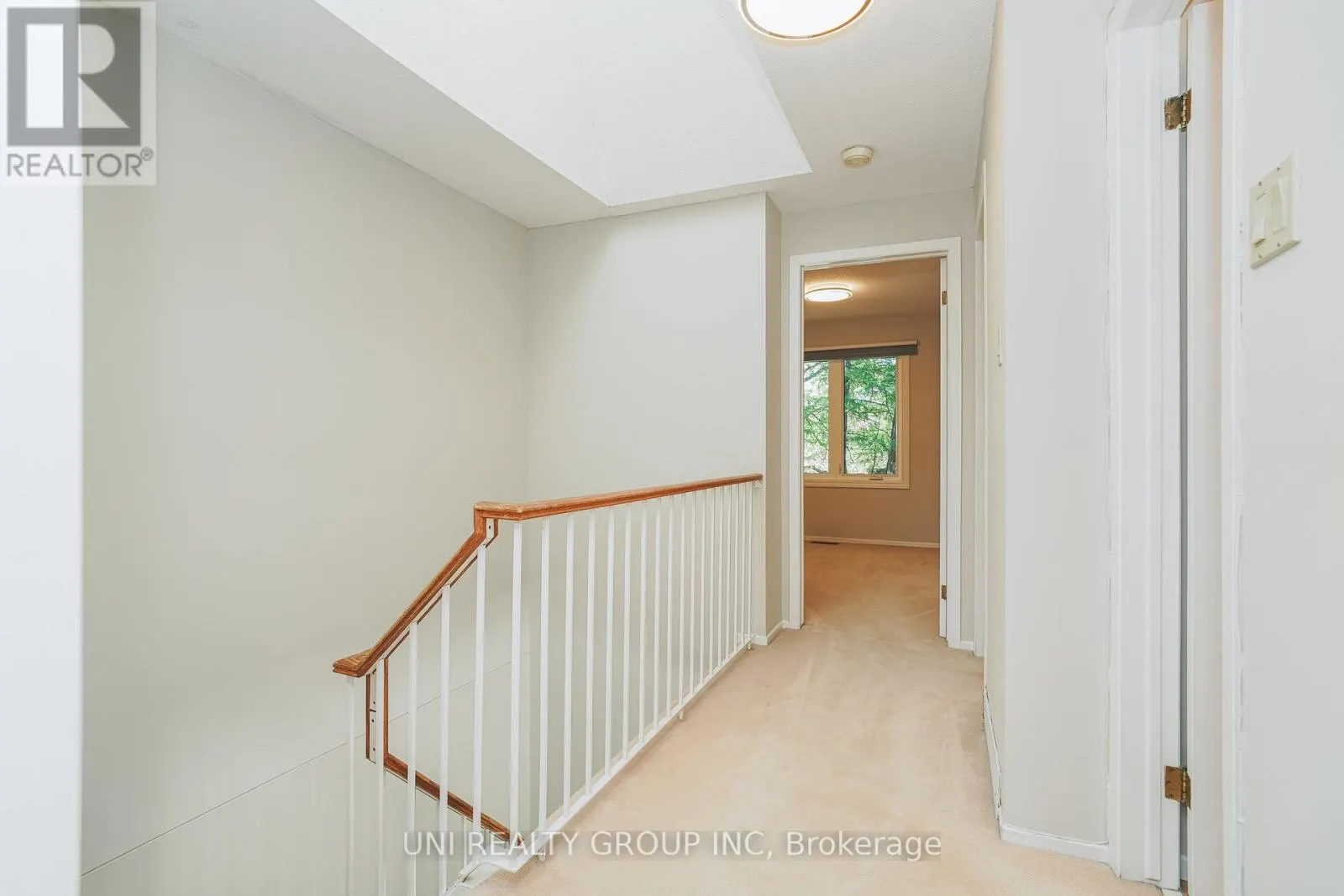 19 ARBORDALE CRESCENT