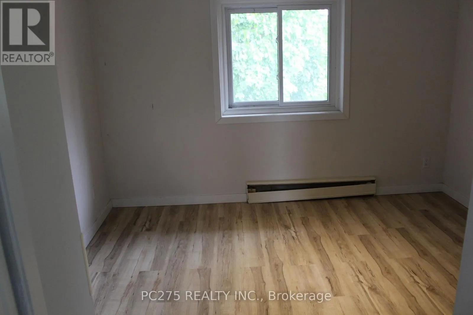 101 - 1090 KIPPS LANE, #101