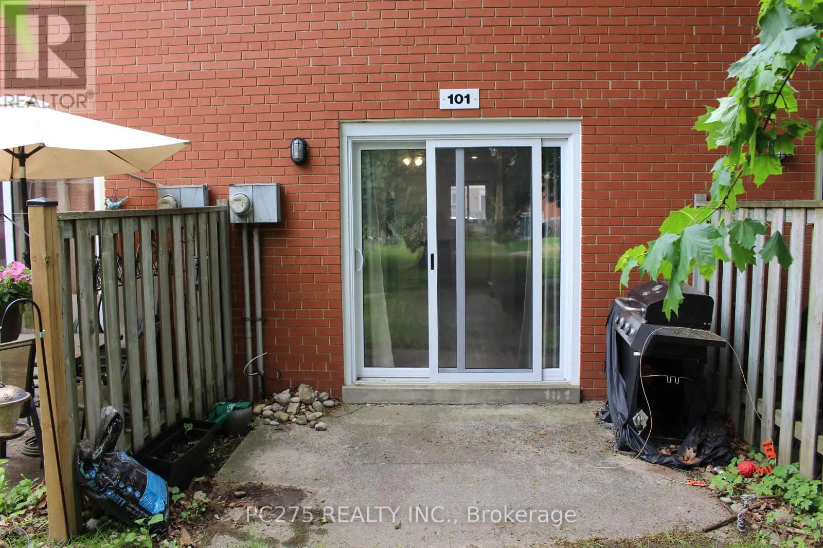 101 - 1090 KIPPS LANE, #101