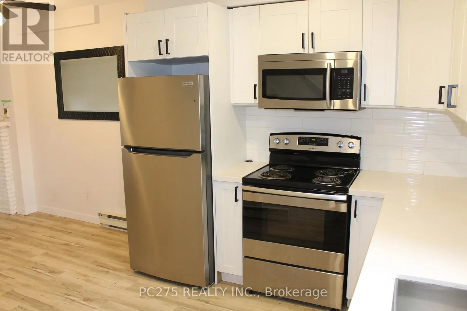 101 - 1090 KIPPS LANE, #101