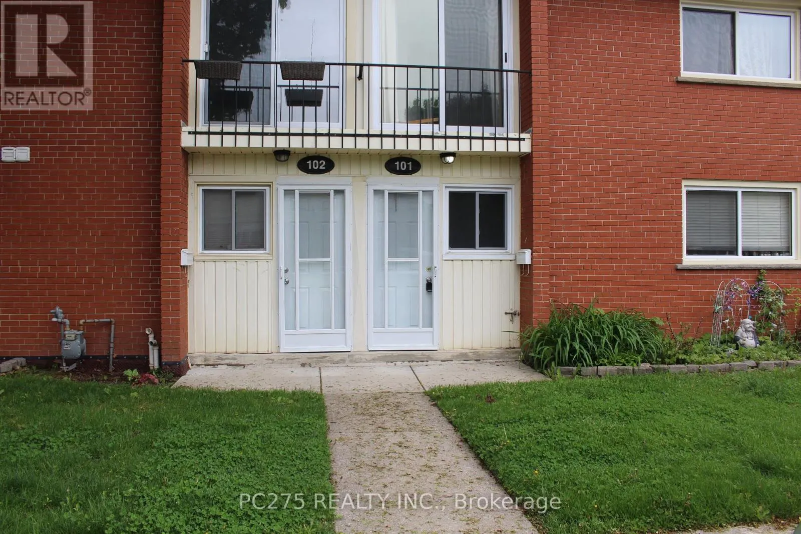 101 - 1090 KIPPS LANE, #101
