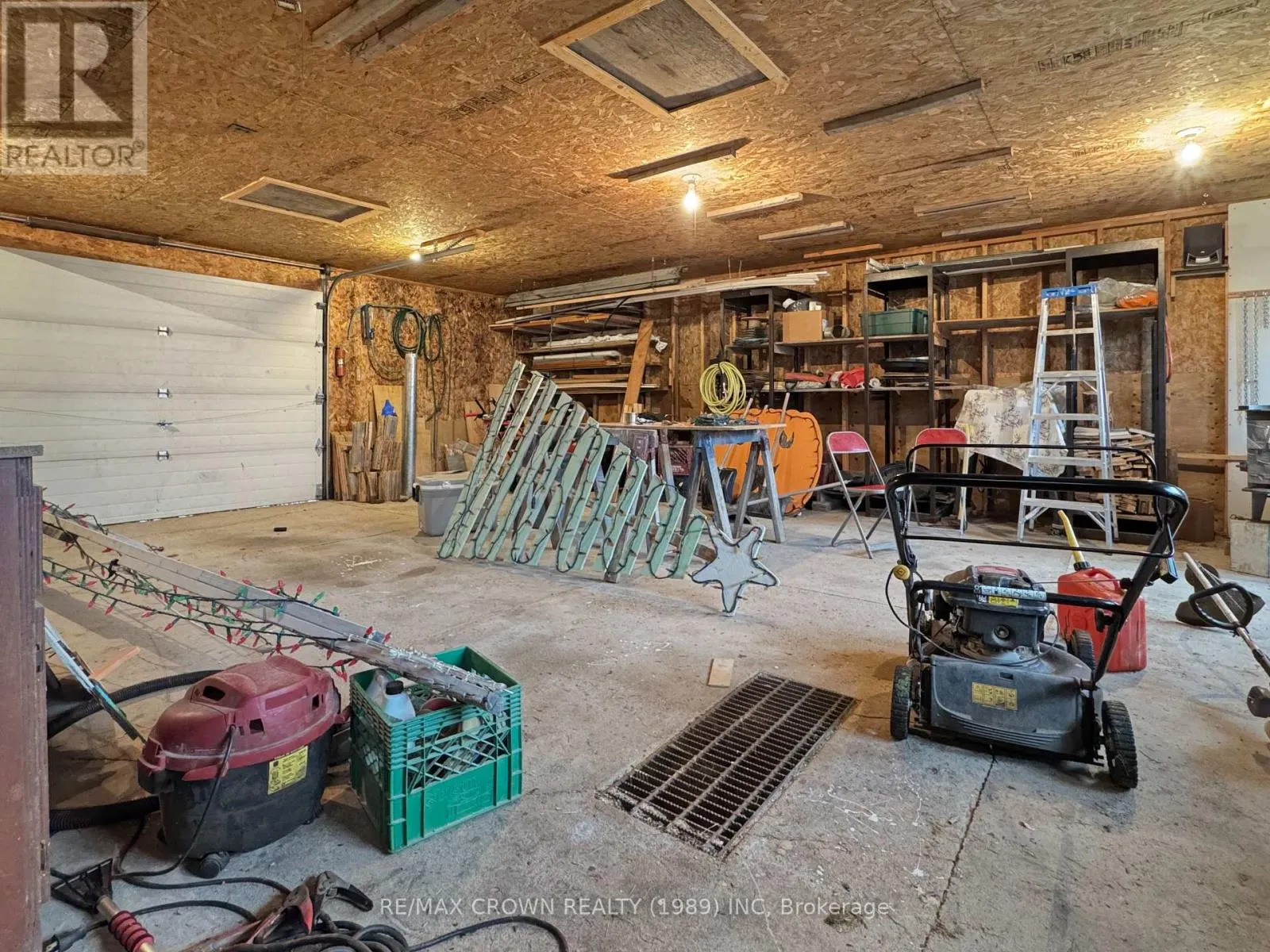 84 ECOMADINA AVENUE