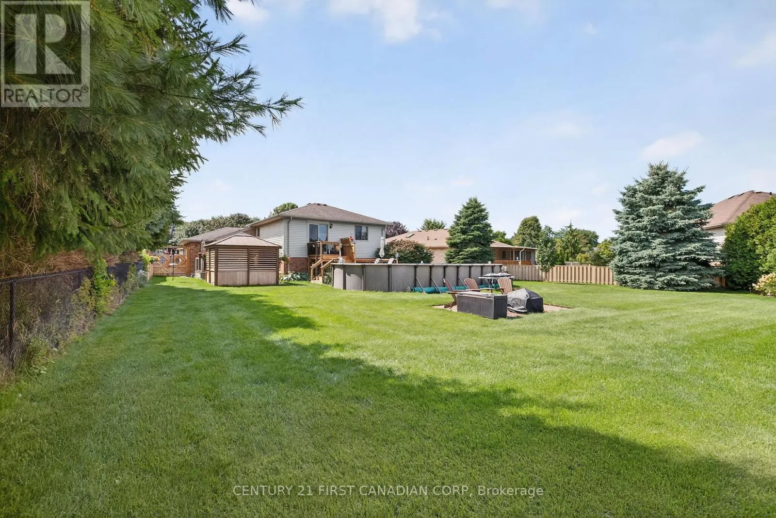 19 HEMLOCK BOULEVARD