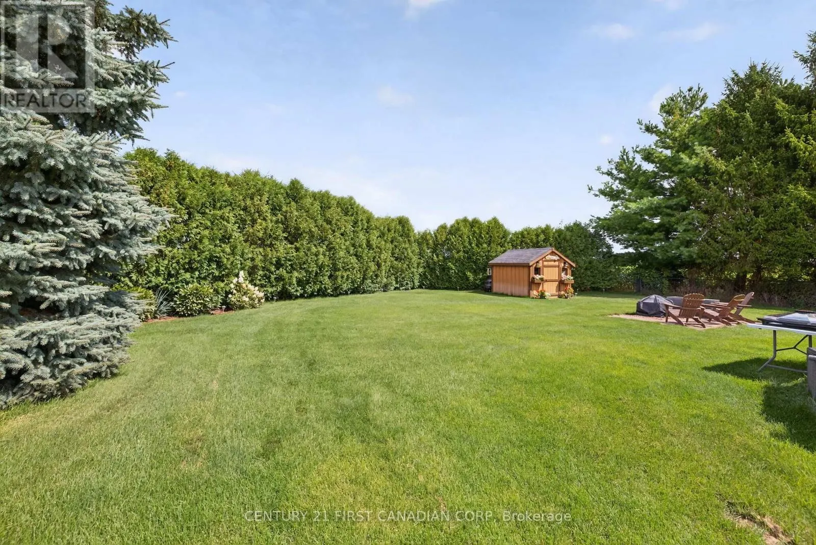 19 HEMLOCK BOULEVARD