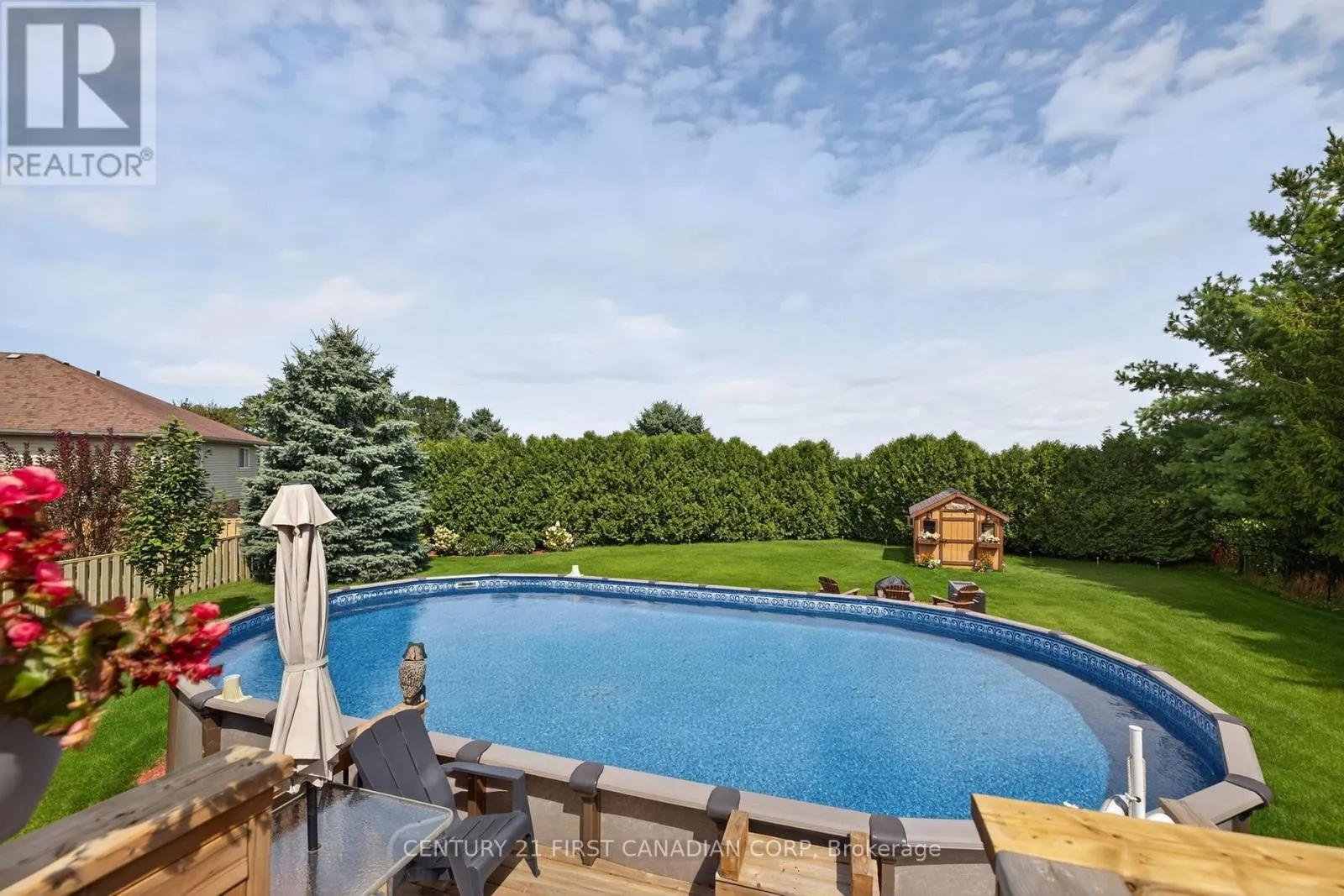 19 HEMLOCK BOULEVARD
