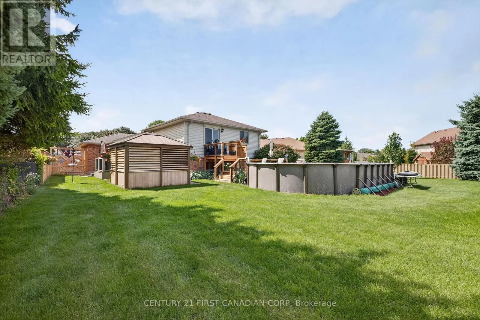 19 HEMLOCK BOULEVARD