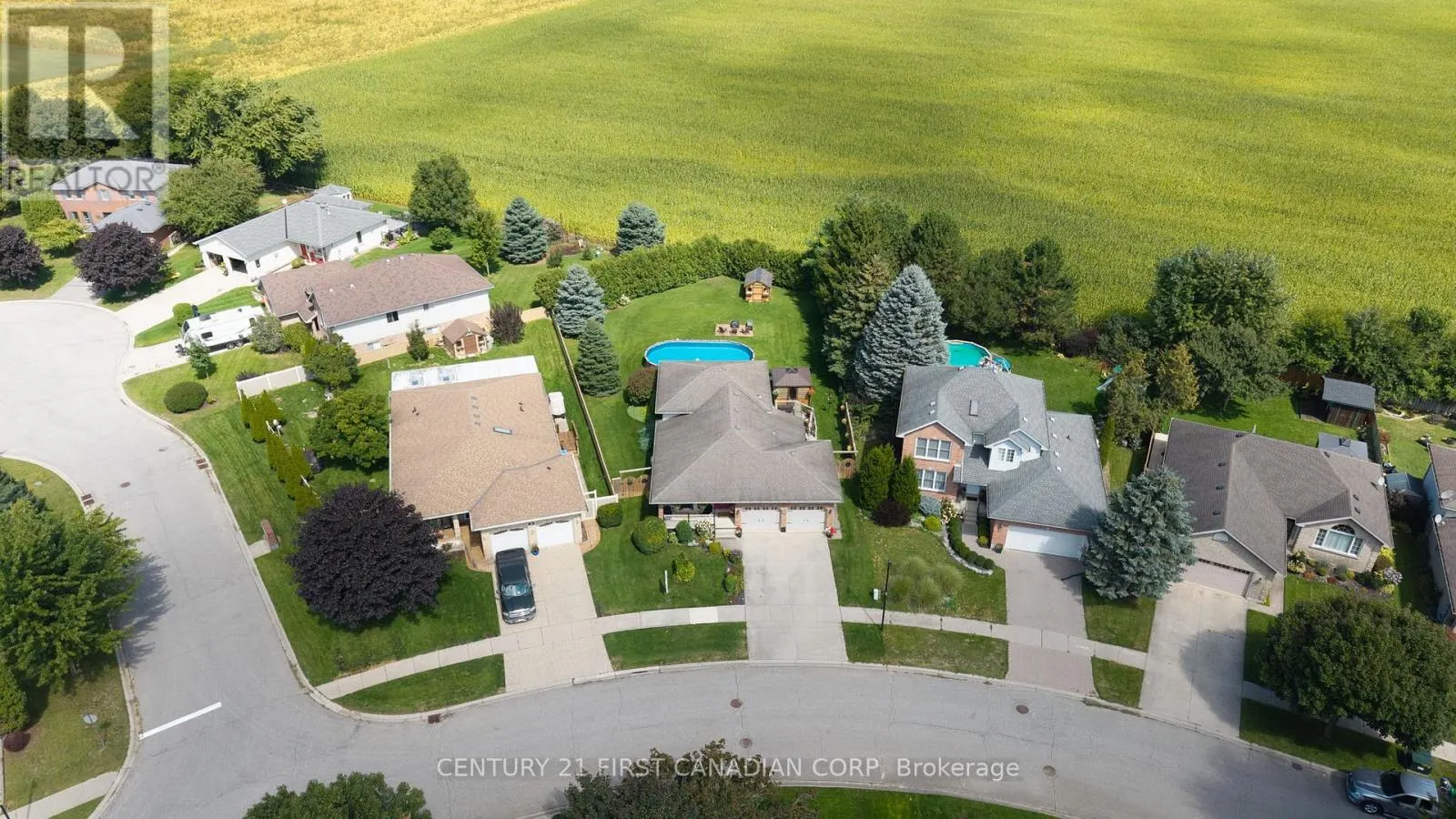 19 HEMLOCK BOULEVARD