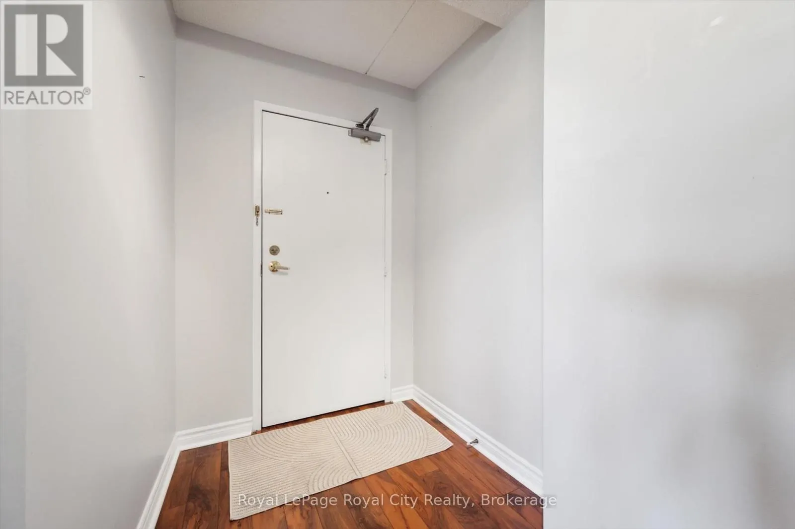 501 - 22 MARILYN DRIVE, #501