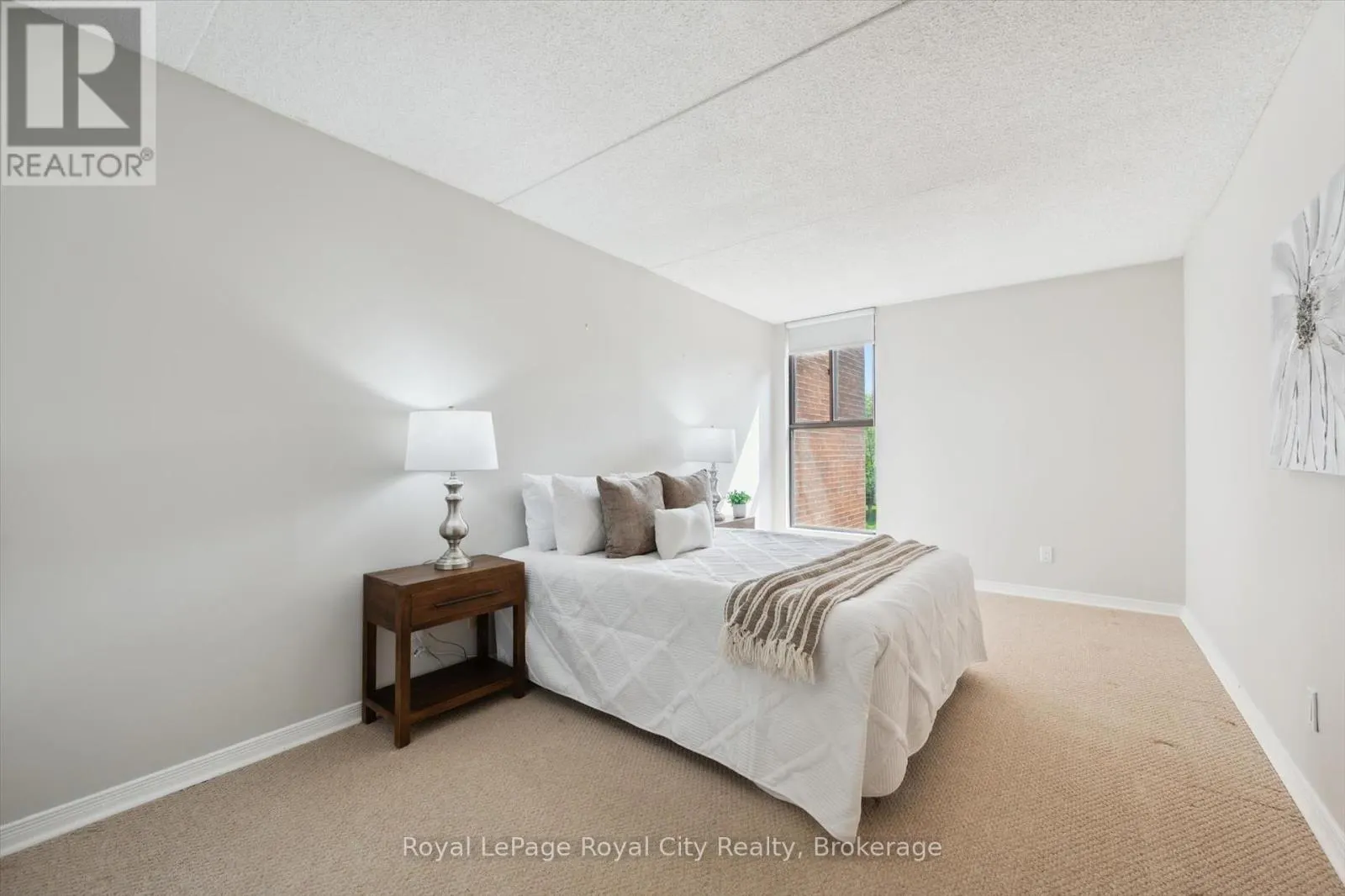 501 - 22 MARILYN DRIVE, #501