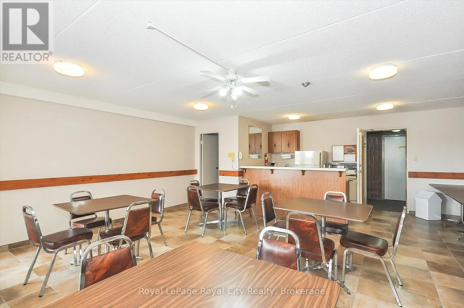 501 - 22 MARILYN DRIVE, #501