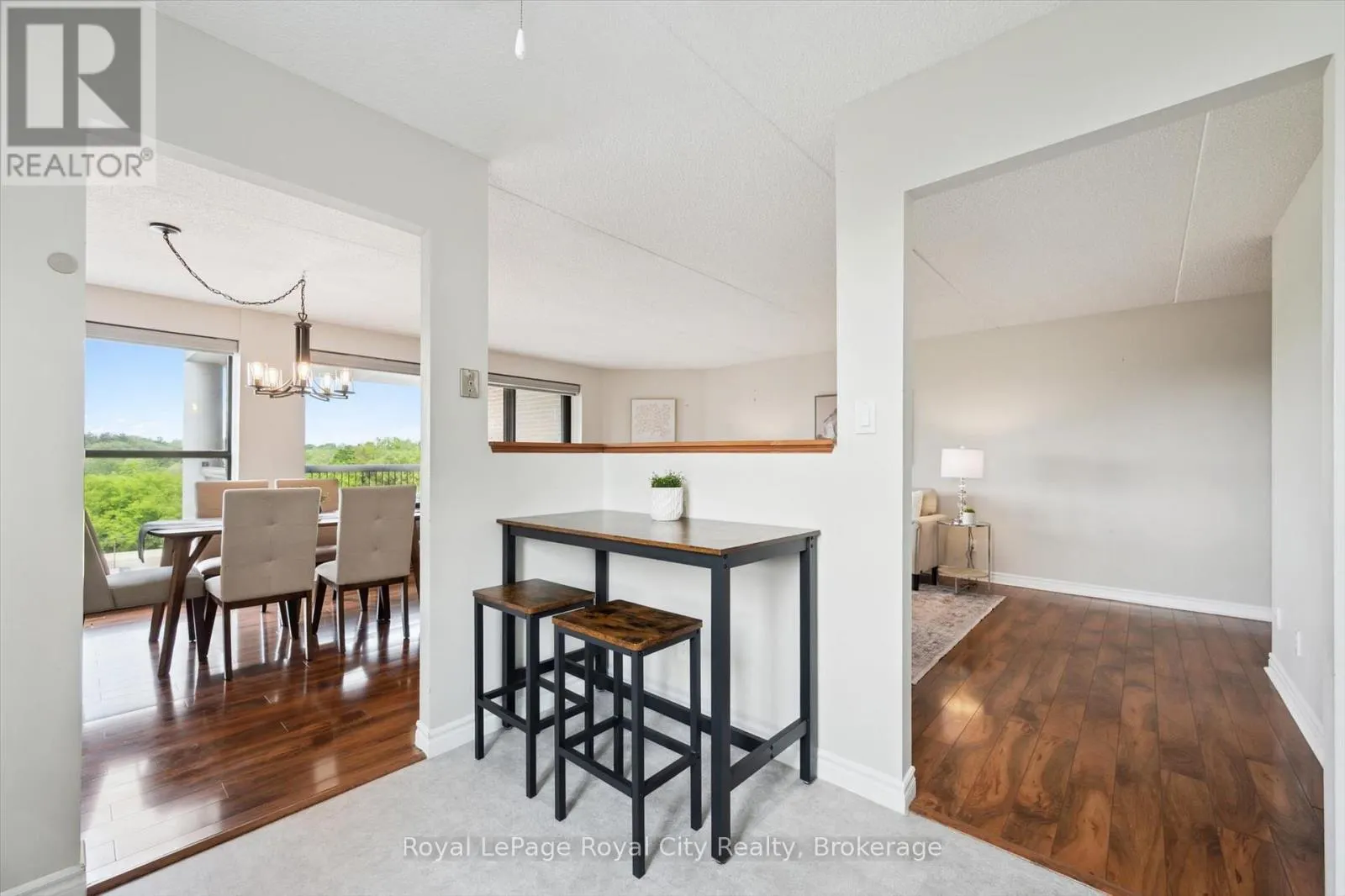 501 - 22 MARILYN DRIVE, #501