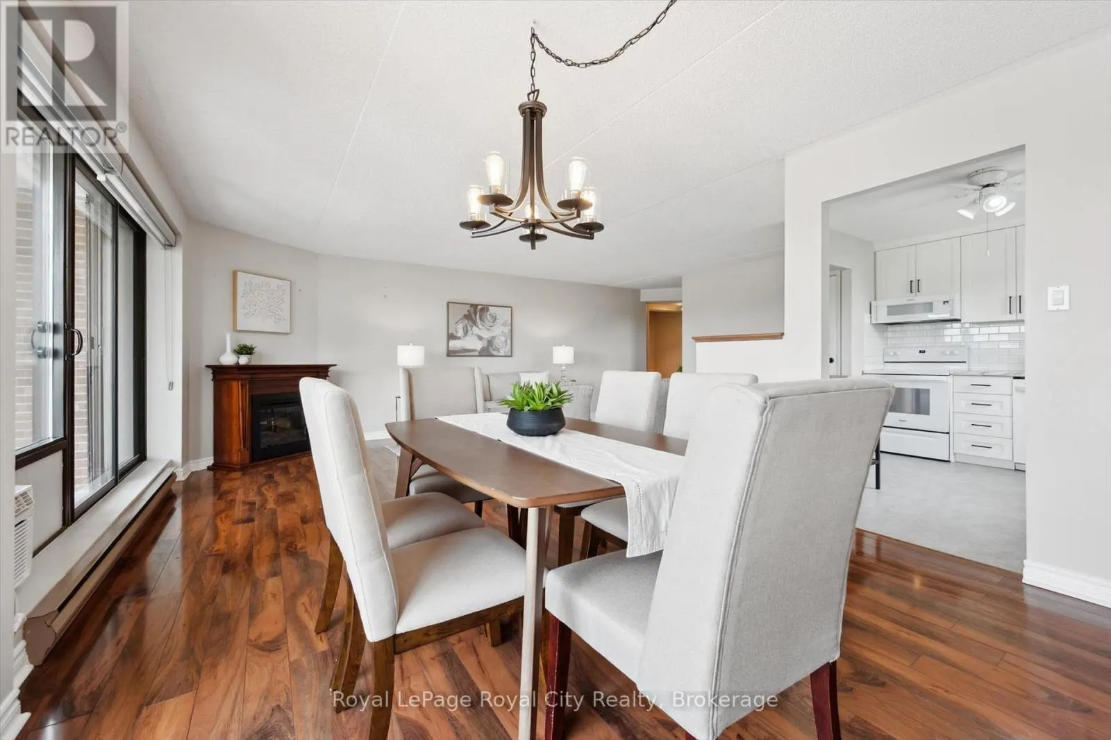 501 - 22 MARILYN DRIVE, #501