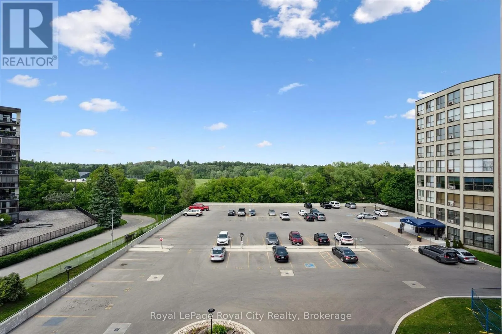 501 - 22 MARILYN DRIVE, #501