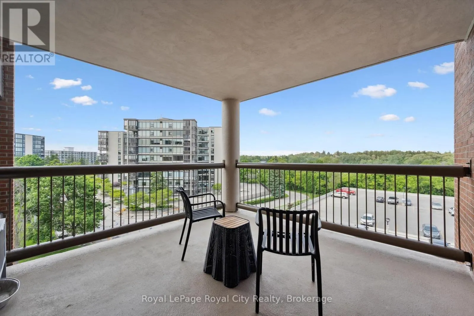 501 - 22 MARILYN DRIVE, #501
