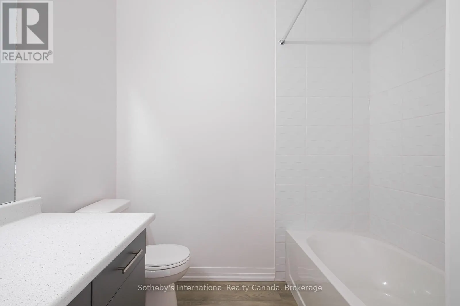 19 - 550 GREY STREET, #19