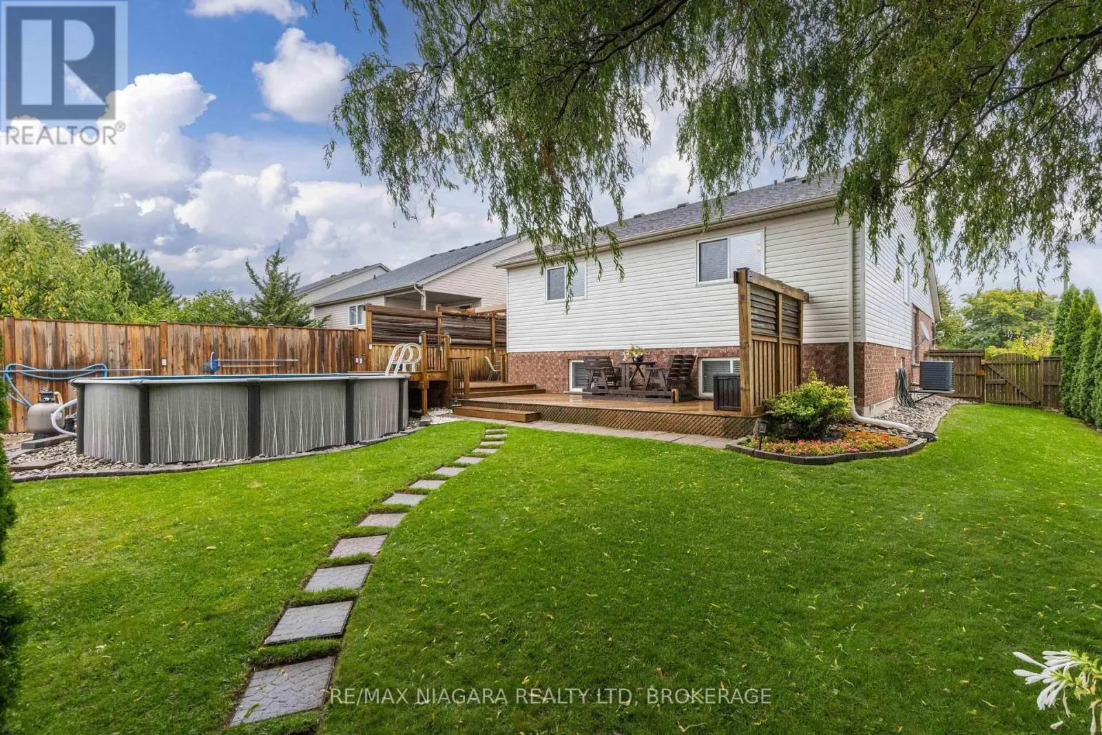 7229 PARKSIDE ROAD