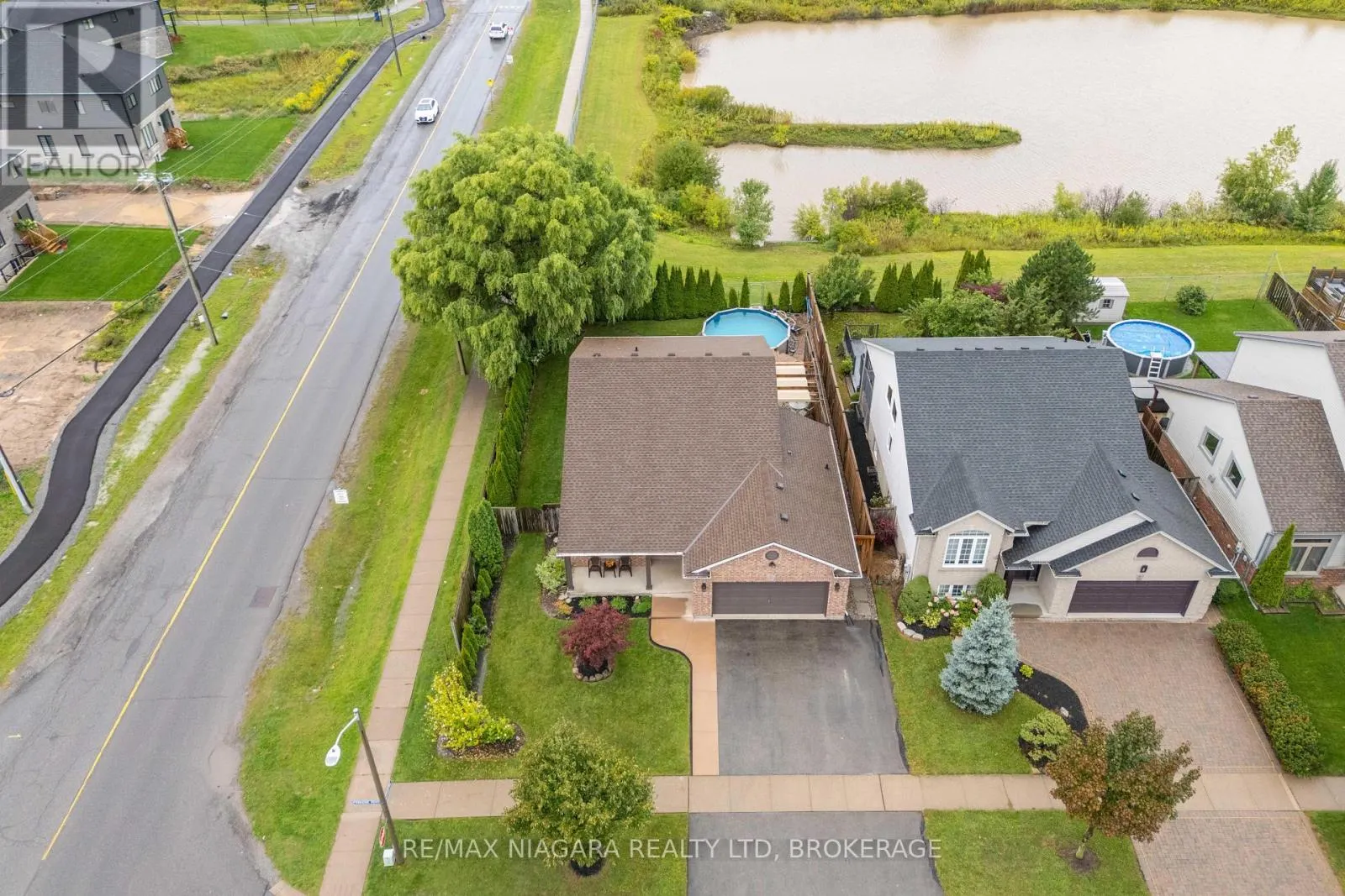 7229 PARKSIDE ROAD