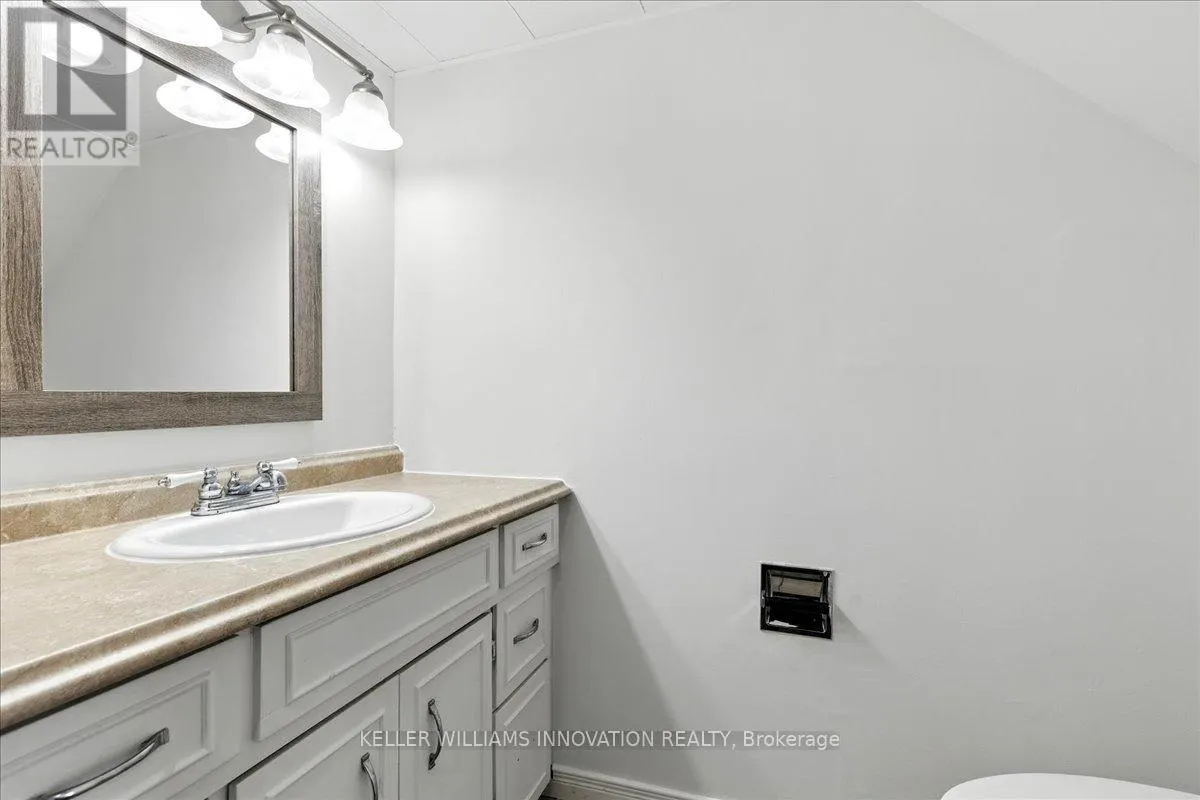 29 - 11 GRAND RIVER BOULEVARD