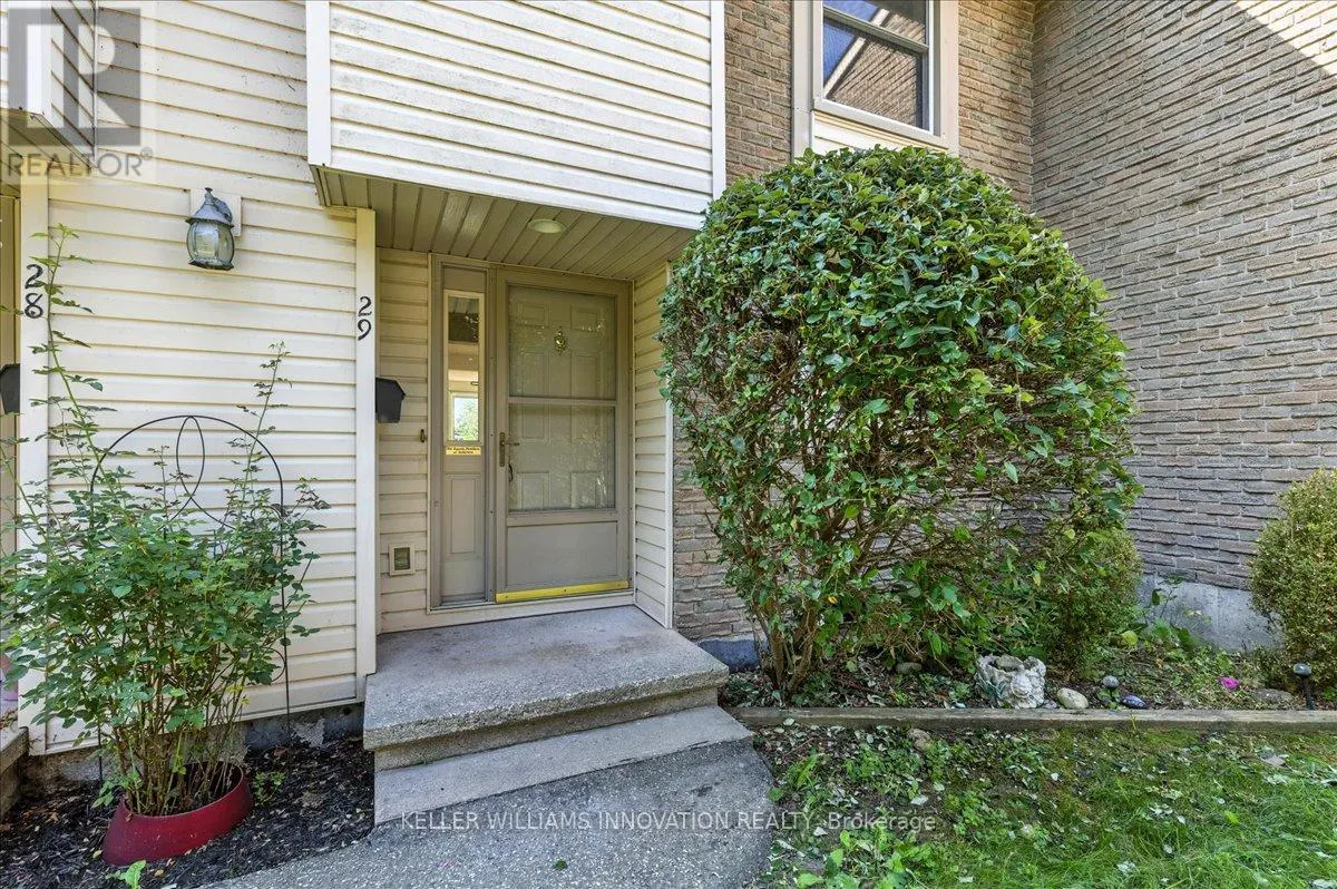 29 - 11 GRAND RIVER BOULEVARD