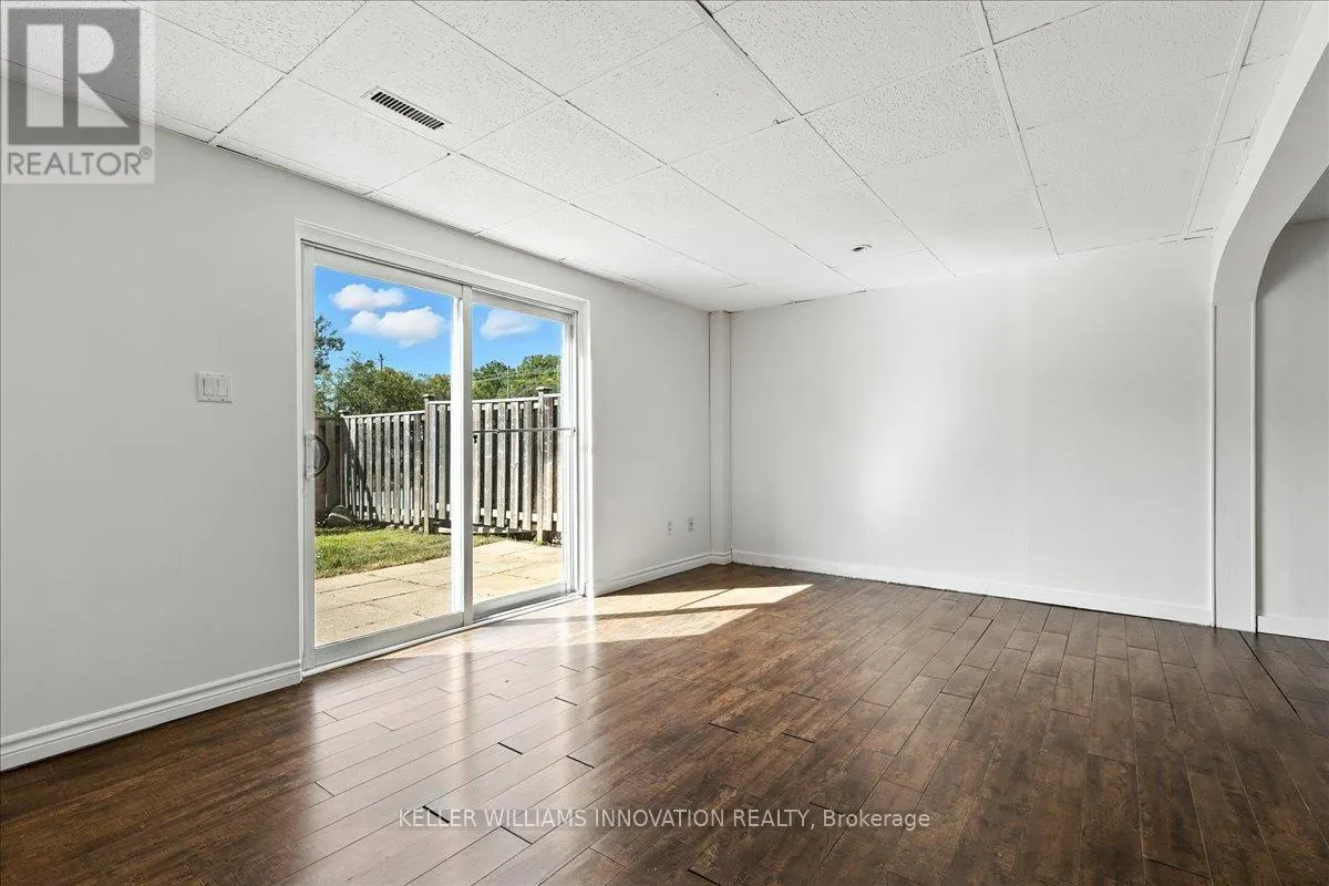 29 - 11 GRAND RIVER BOULEVARD