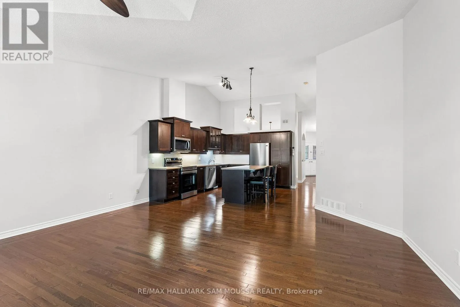 172 GRANITE COURT