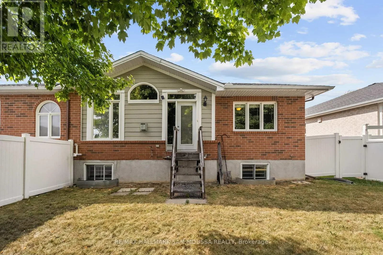 172 GRANITE COURT