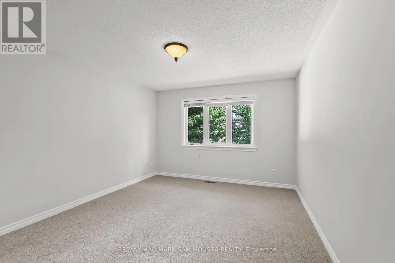 172 GRANITE COURT