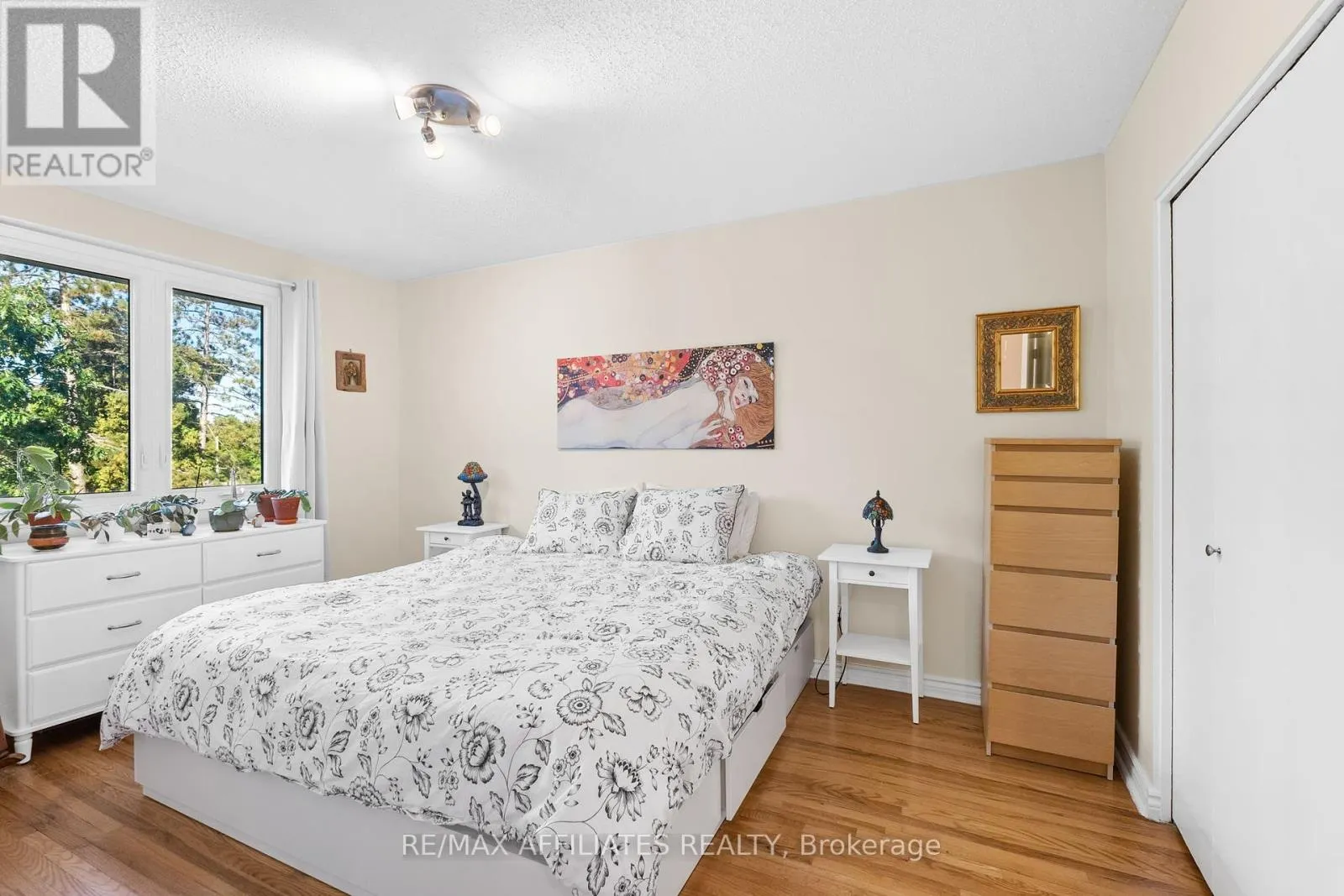 1301 CORNELL STREET